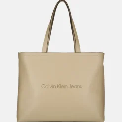 Shoppers^Calvin Klein Sculpted shopper crockery