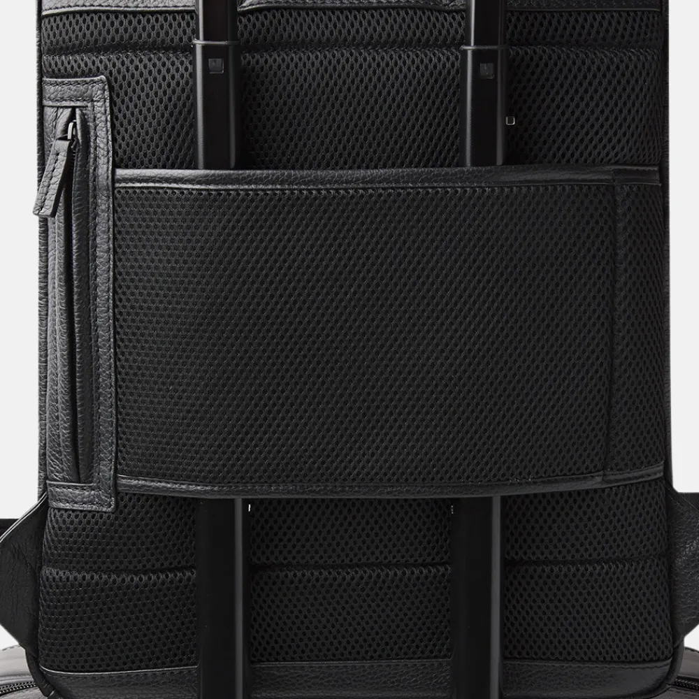 School Rugzakken | School Rugzakken^Castelijn en Beerens Castelijn & Beerens Tango rugzak 15.6 inch black