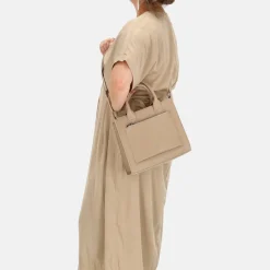 Handtassen^Charm London Pentonville handtas zand