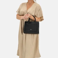 Handtassen^Charm London Pentonville handtas zwart