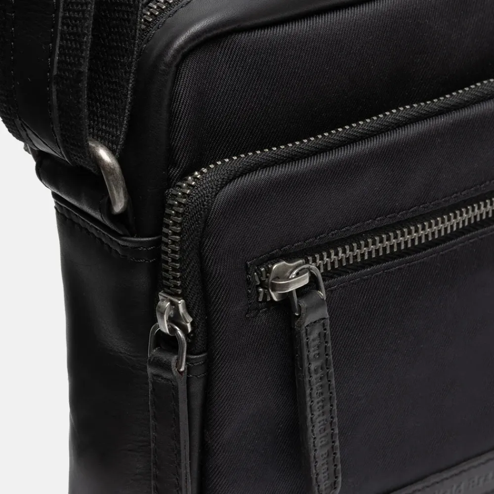 Schoudertassen^Chesterfield Karlstad crossbody tas black