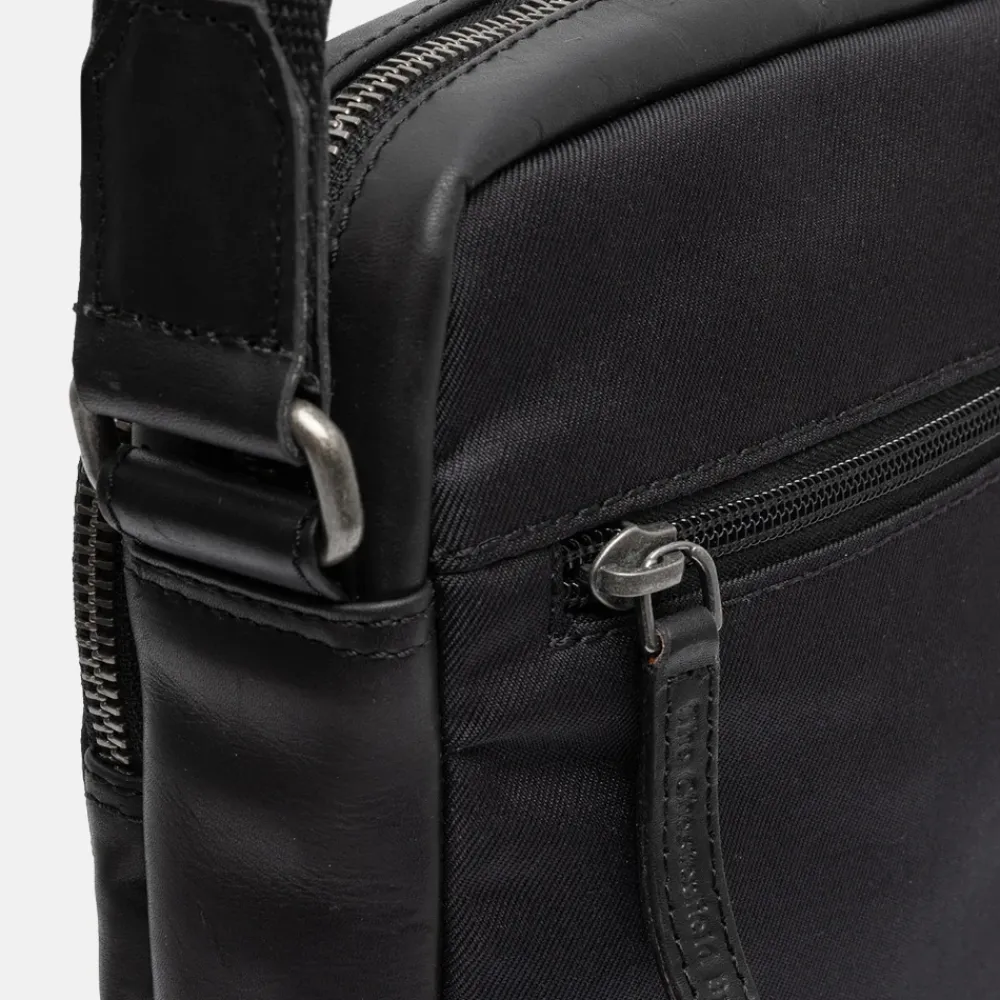 Schoudertassen^Chesterfield Karlstad crossbody tas black