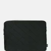 School Accessoires | Gepersonaliseerde Laptophoezen^Duifhuizen laptophoes 13 inch zwart velvet