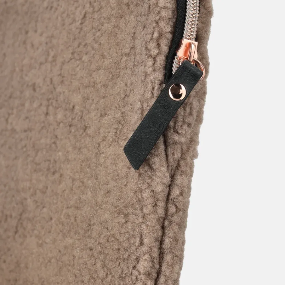School Accessoires | Gepersonaliseerde Laptophoezen^Duifhuizen laptophoes 13 inch taupe teddy