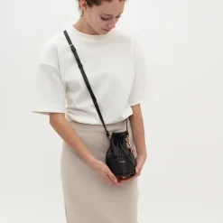 Crossbody Tassen^Loulou Essentiels Noa crossbody tas black
