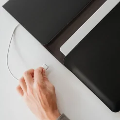 School Accessoires | Laptophoezen^Orbitkey Hybrid Laptophoes 16 inch black