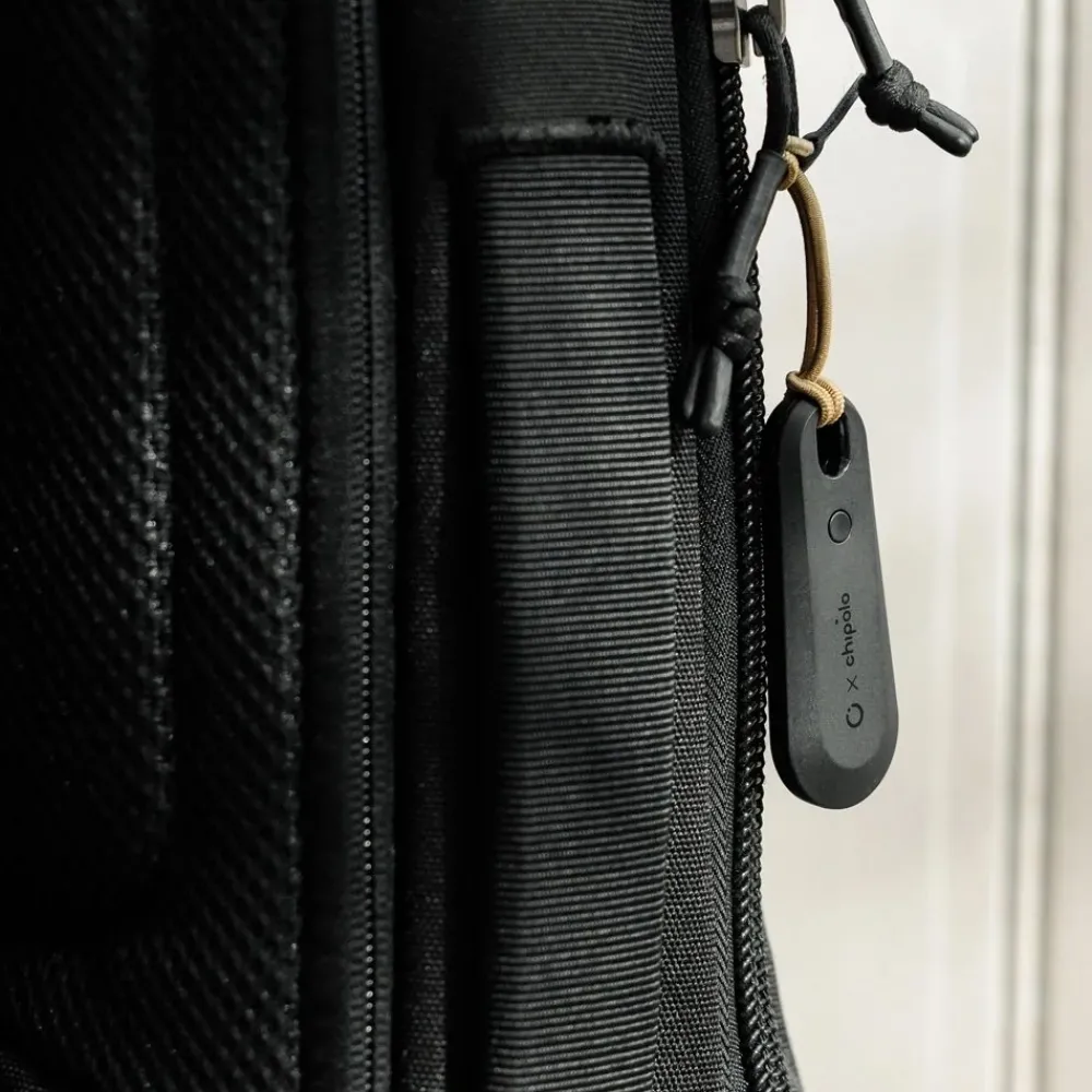 Sleutelhangers^Orbitkey x Chipolo bluetooth tracker V2 black