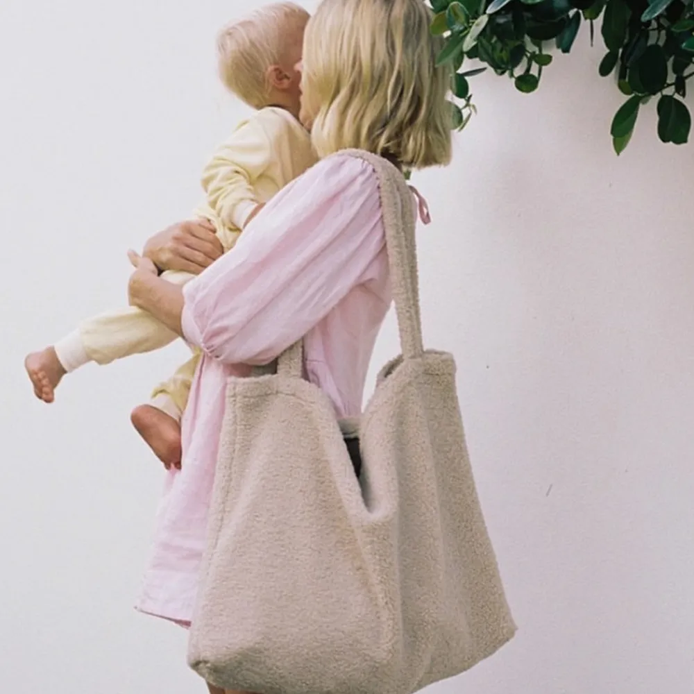 Luiertassen | Shoppers^Studio Noos Mom-Bag shopper teddy ecru